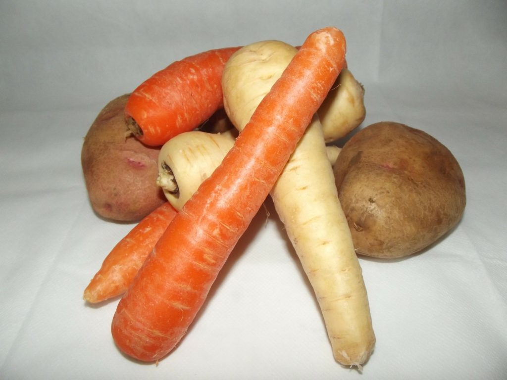Pastinaken, Karotten und rote Beete - nur ein Teil der Bestandteile der Wiesenbussis